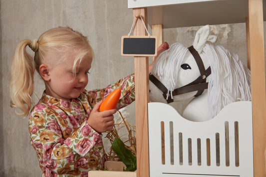 Hobby Horse White
