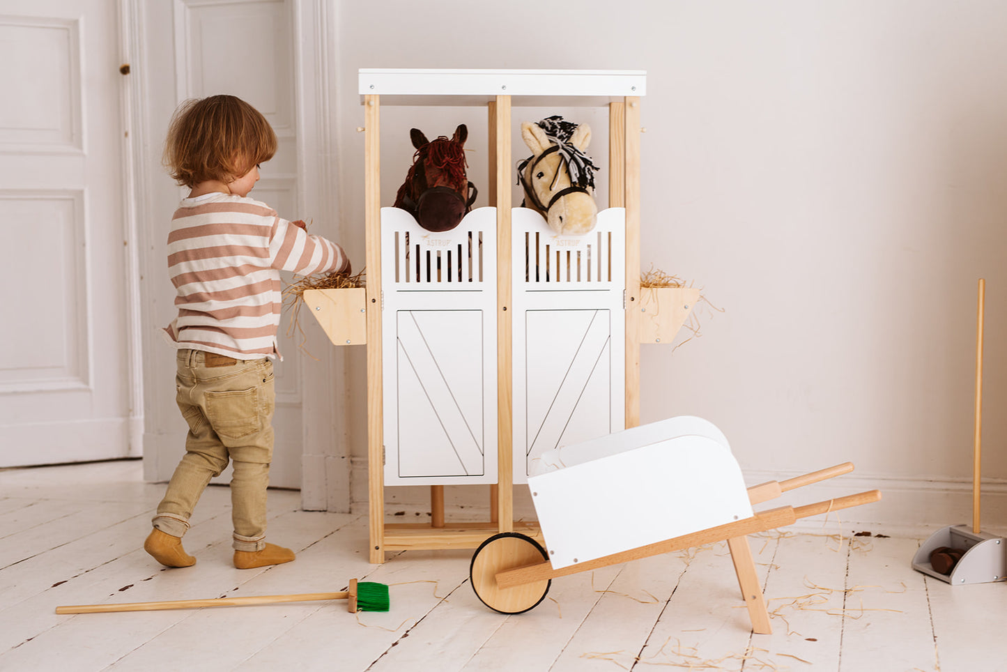 Roaba de lemn pentru copii Hobby Horse