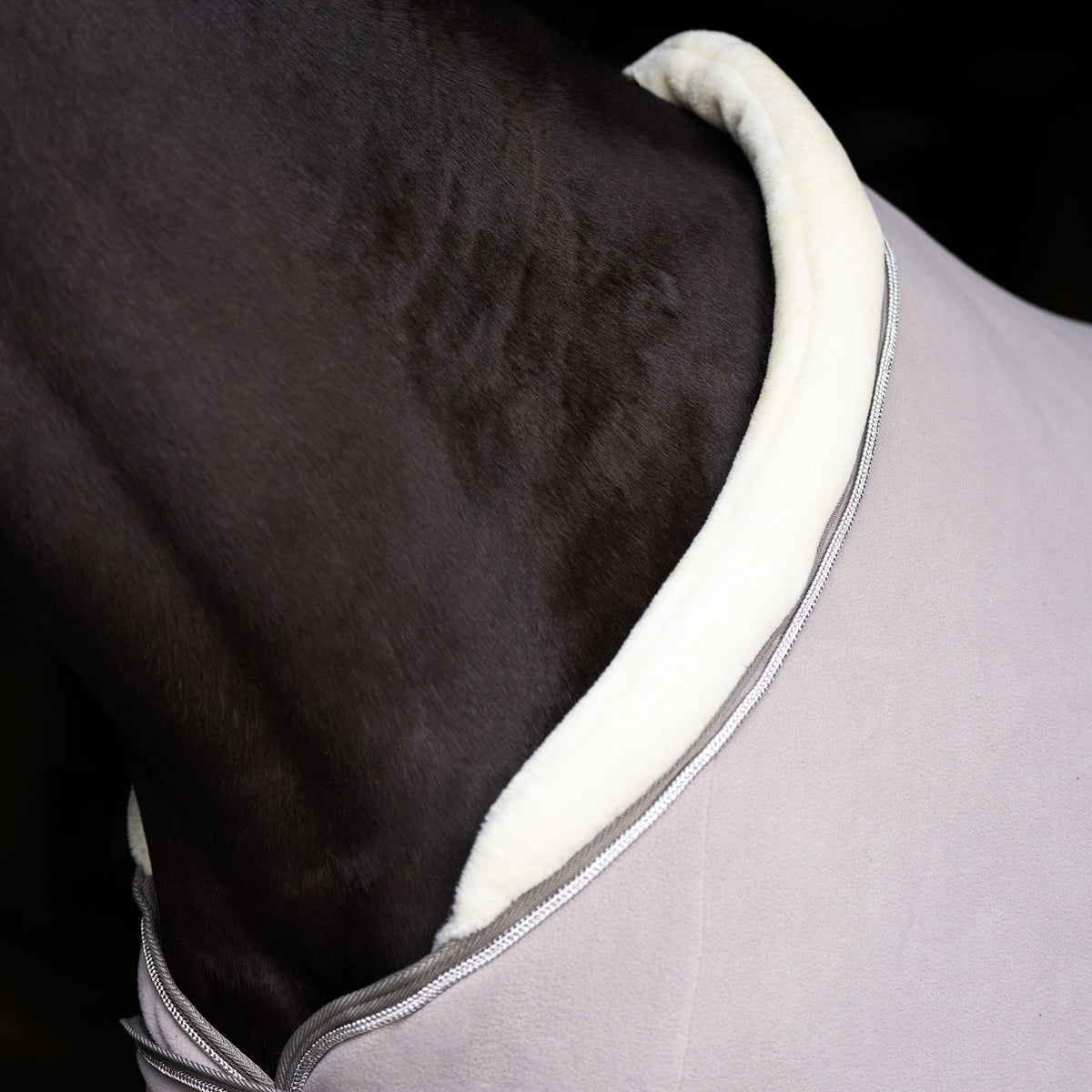 Patura fleece IRH-Essential